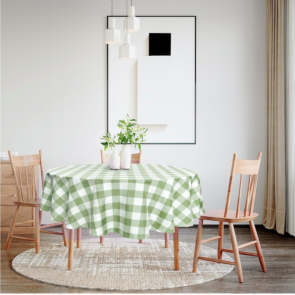 120 inch - Green and White Checkered Tablecloth - Picture 2 of 4
